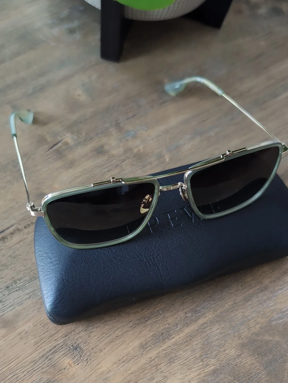 NWT Krewe Sunglasses Vail Selene